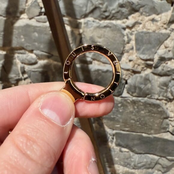 Louis Vuitton Gold Fleur De Monogramme Keychain Bag Charm - Picture 8 of 12